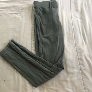 Gray jegging pants size 12